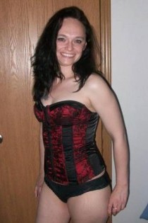, 25  female escort, niagara